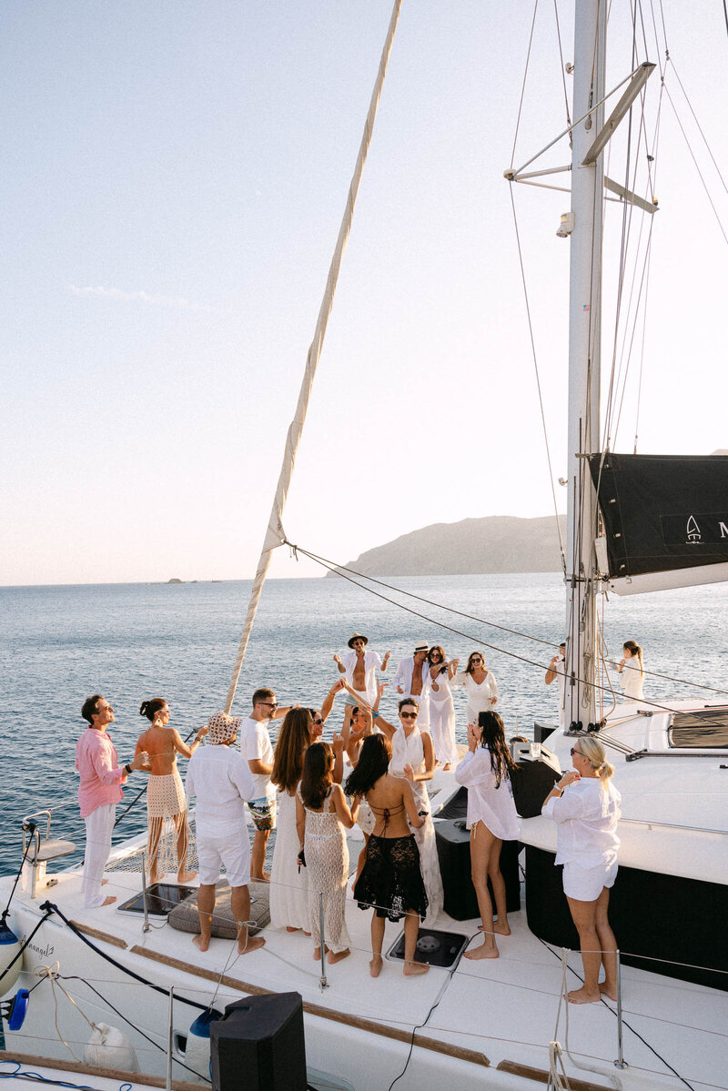 pre wedding day boat mykonos greece 50