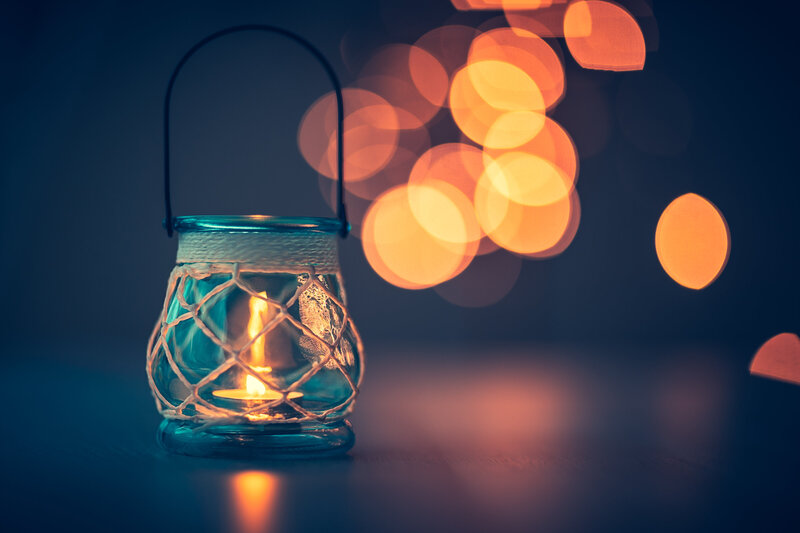 romantic-candlelight-atmosphere-2021-08-30-12-41-46-utc