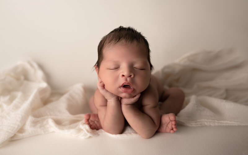 austin-newborn-photographer-hello-photography-15