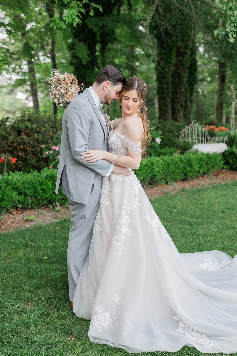 F. Bride & Groom (8)
