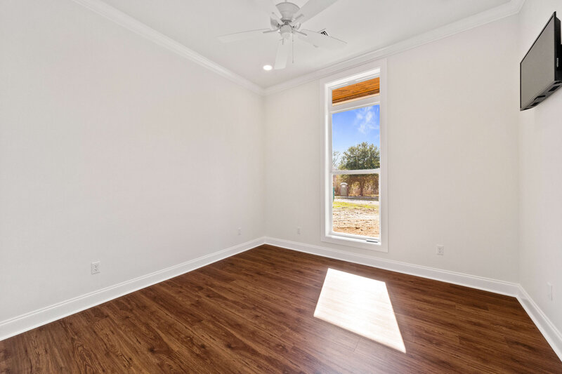 1304MainHwy-2-81