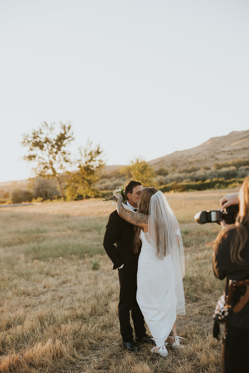 Golden Hour Mountain Fields | PNW Photographer