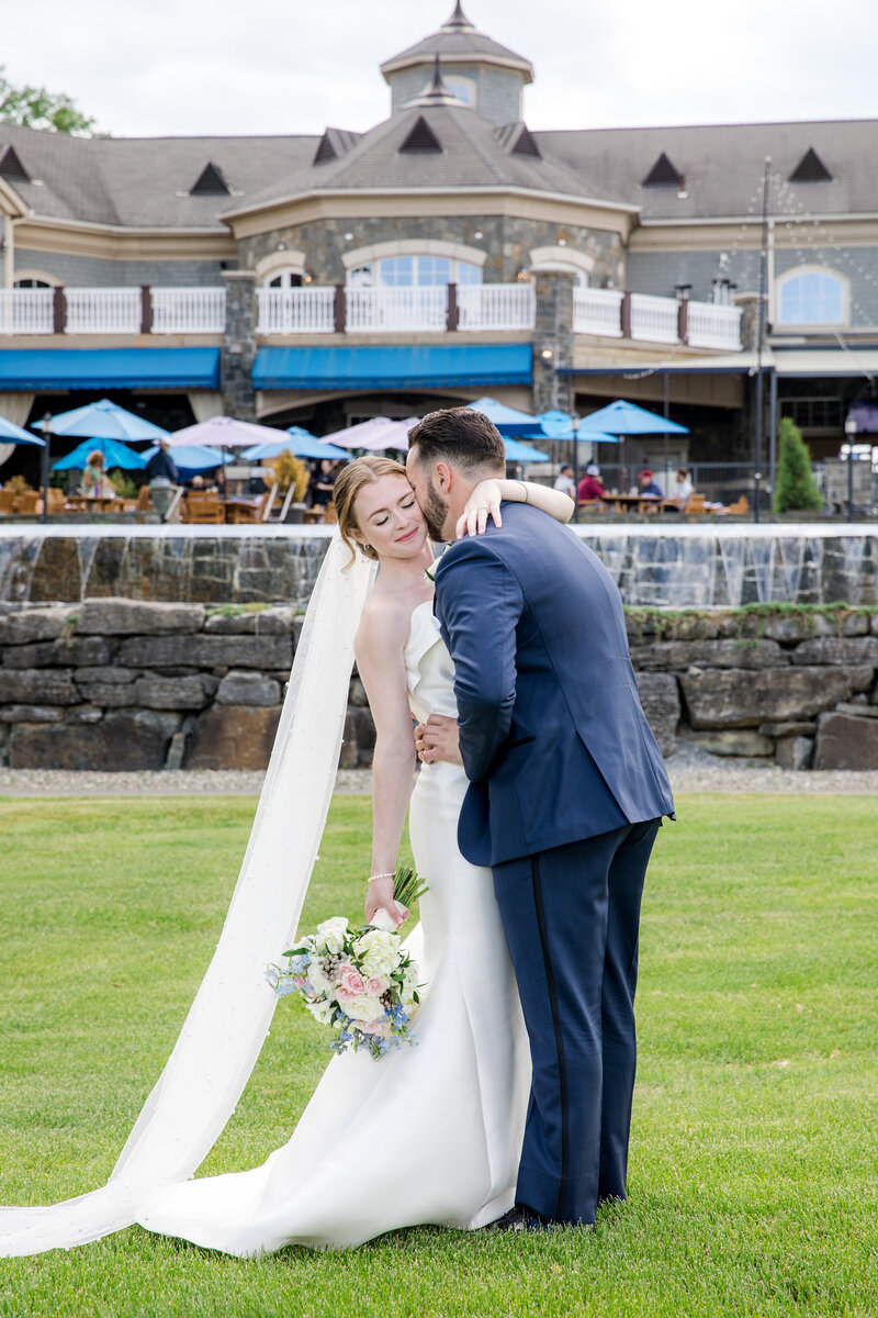 Bride and groom at S&S Saratoga Farm