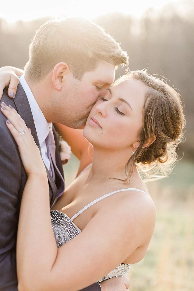 Indiana_The_Wilds_Wedding_Event_Venue_Blue_White_Wedding_Ideas_Boho_Chic_Weddings_12