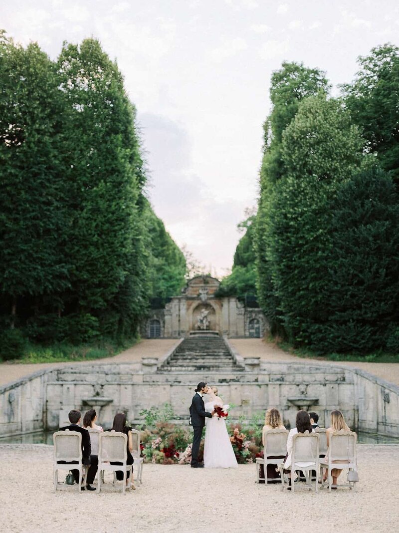 France-chateau-de-Vilette-wedding-Paris-France-bride-and-groom-Julia-Kaptelova-Photography-210