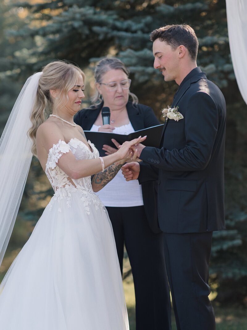 Edmonton Wedding Photos - Pine and Pond Wedding Venue (132)