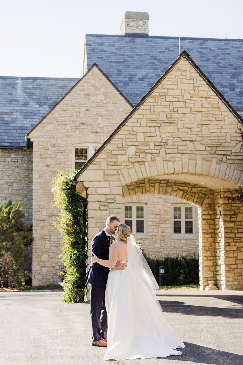 blue mound country club wedding in wauwatosa wisconsin, milwaukee wedding planner natural elegance events, natural elegance llc 7