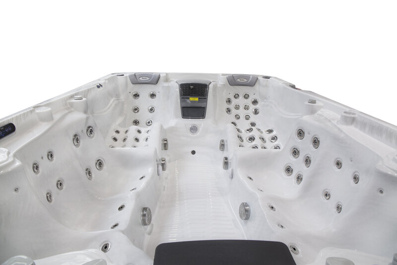 wellis-olympus-life-hot-tub-post-falls