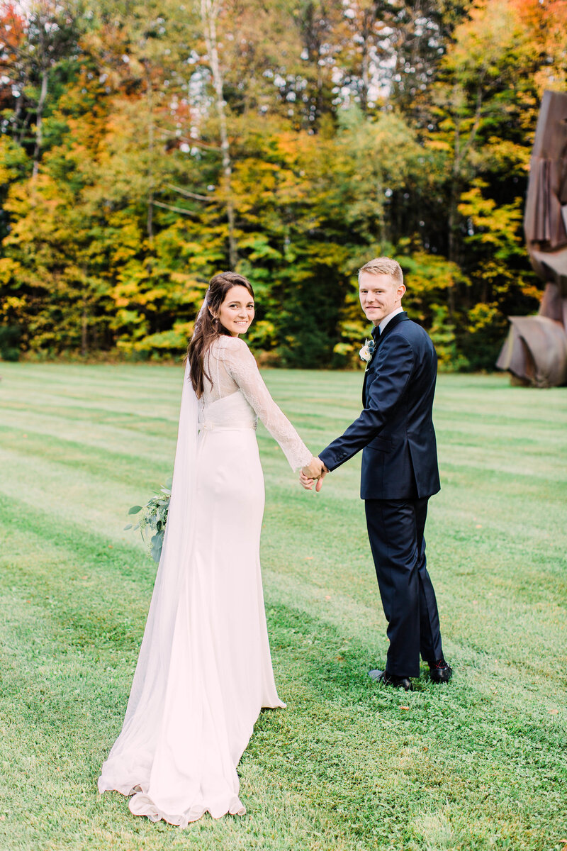 Kelsey and her husband Tanner in Vermont- Sage + Taylor - Creative Virtual Assistant - Photography by Caitlin Page Photography