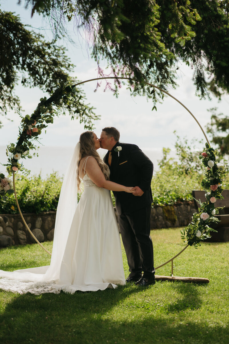 sunshine-coast-bc-wedding-photographer-chelsea-brown-photography-26