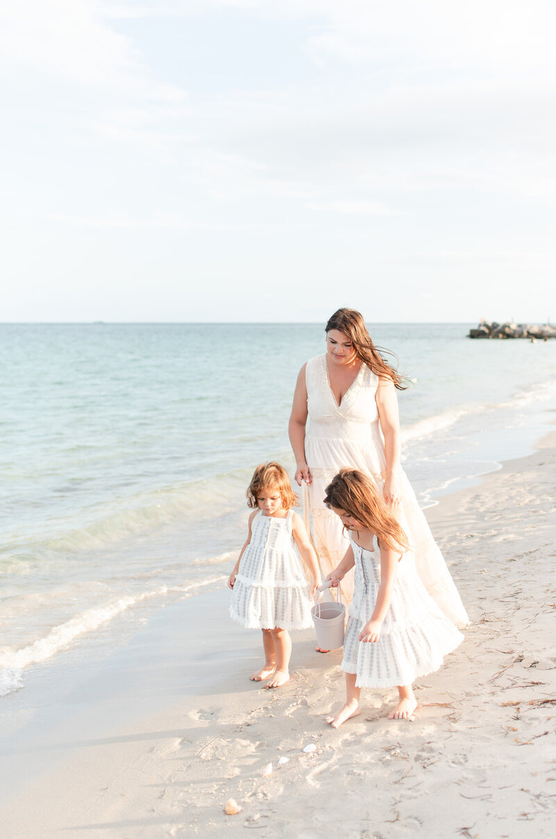 mother and daughters mothers day mini session in miami