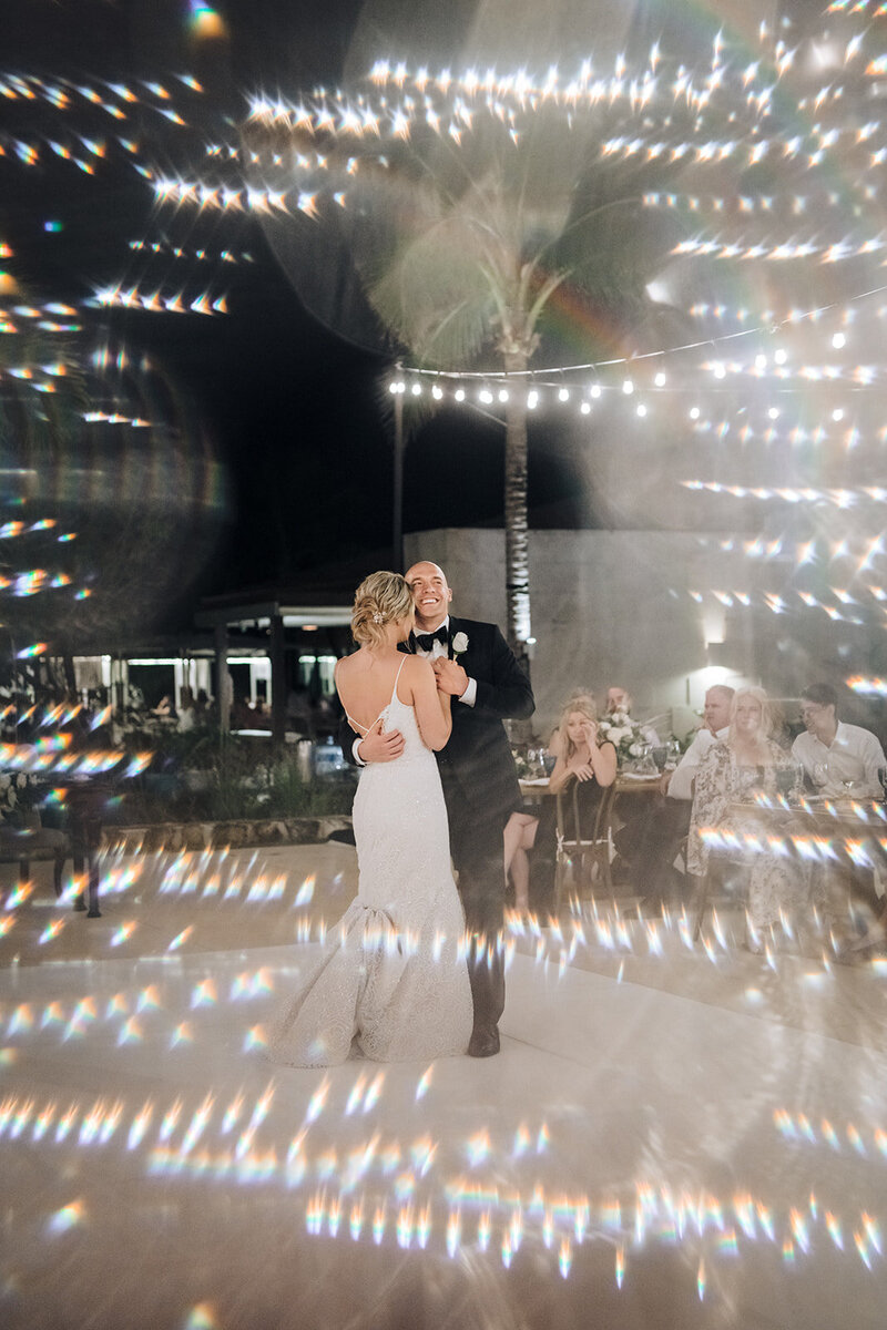 Ed and Aileen Photography Chicago Illinois Digital Film Wedding Engagement Photographers Destination Unico4