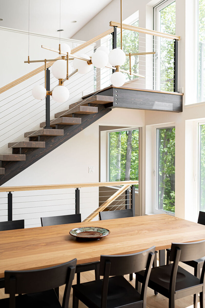modern-scandinavian-dining-room-and-staircase