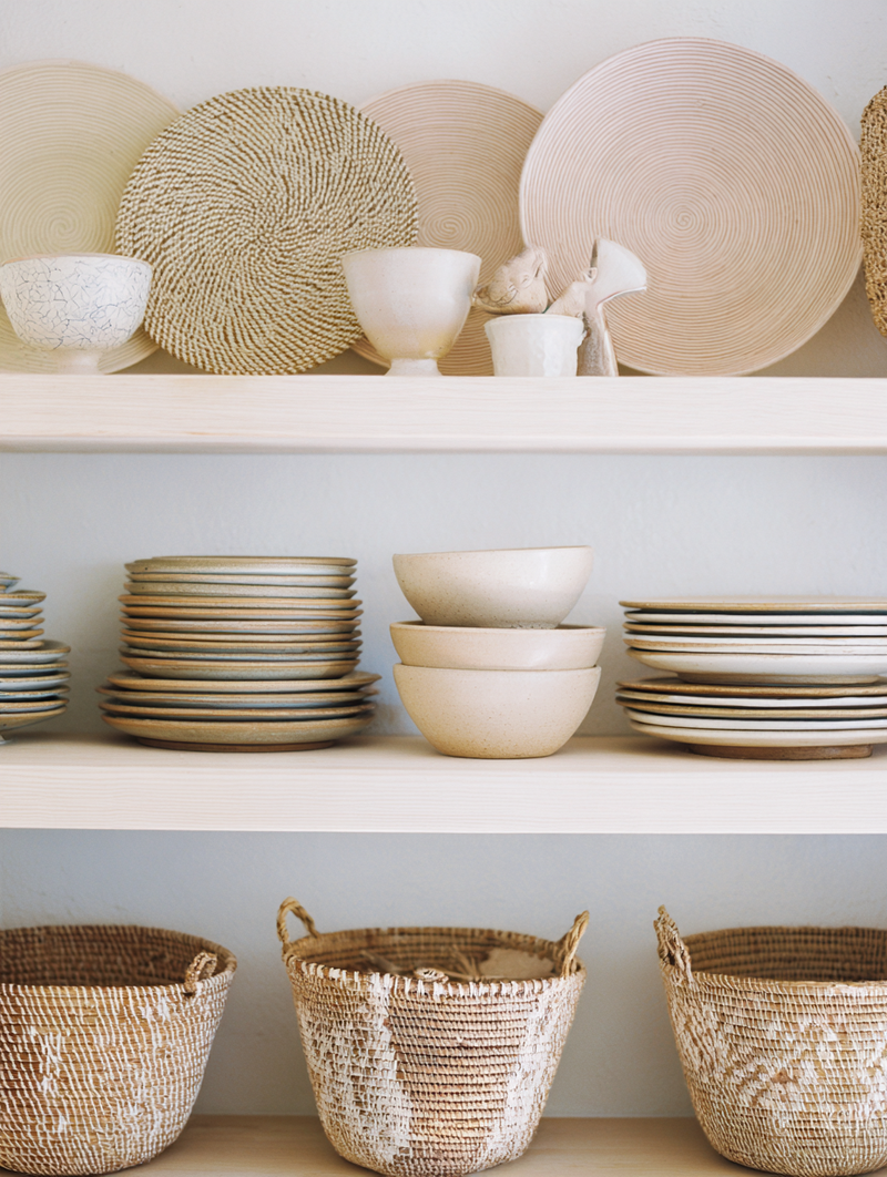 krista5123_kitchen_open_shelf_with_neutral_plates_stacked_bow_9ed18c00-7f1a-4c97-aa25-ffb0c2c3911b_2