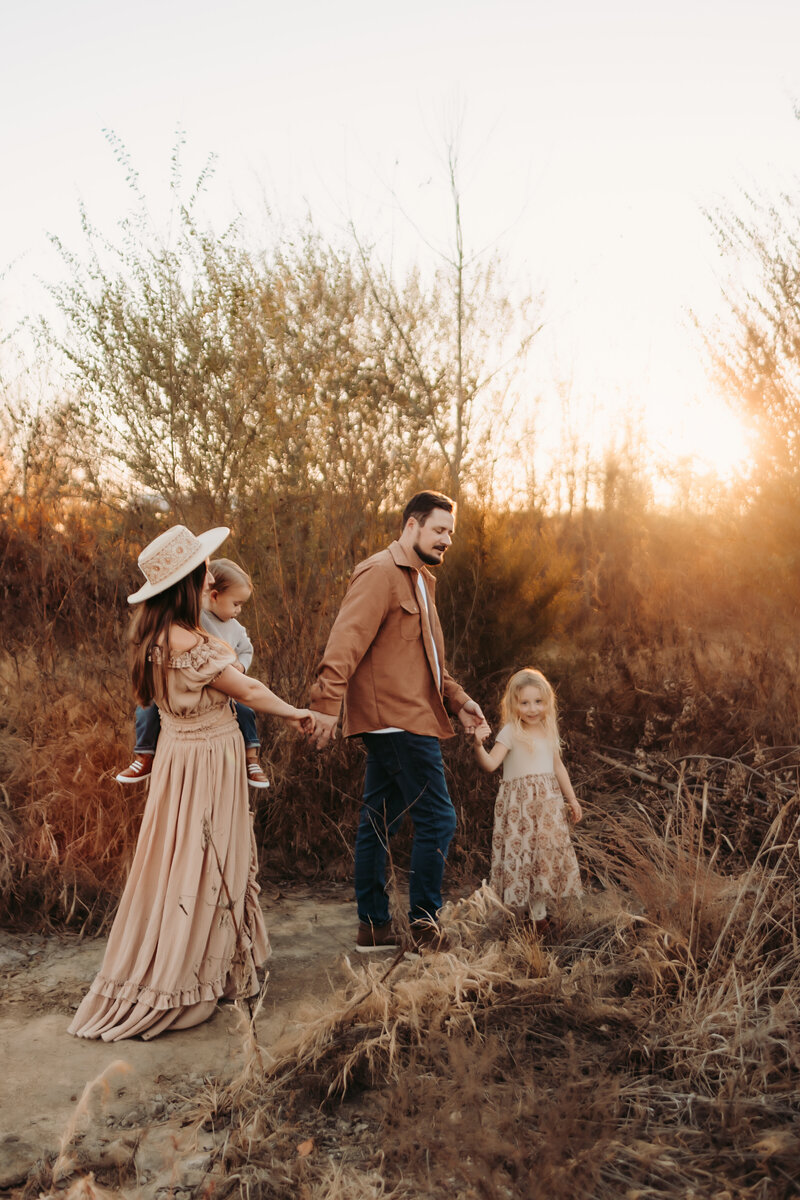 golden hour family session tn