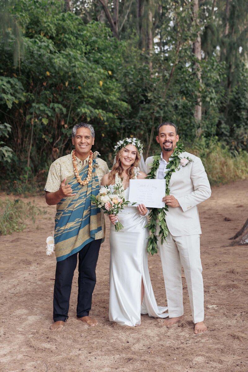 Oahu Wedding Officiant