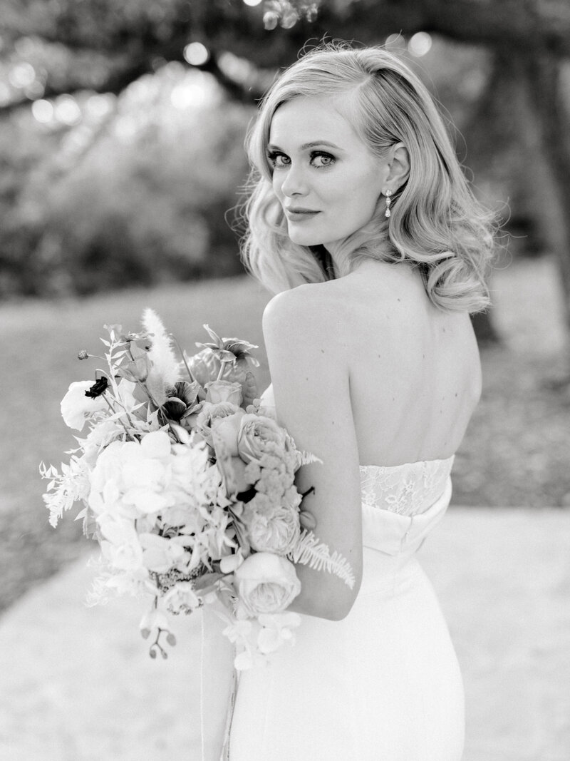 black and white bridal photoshoot