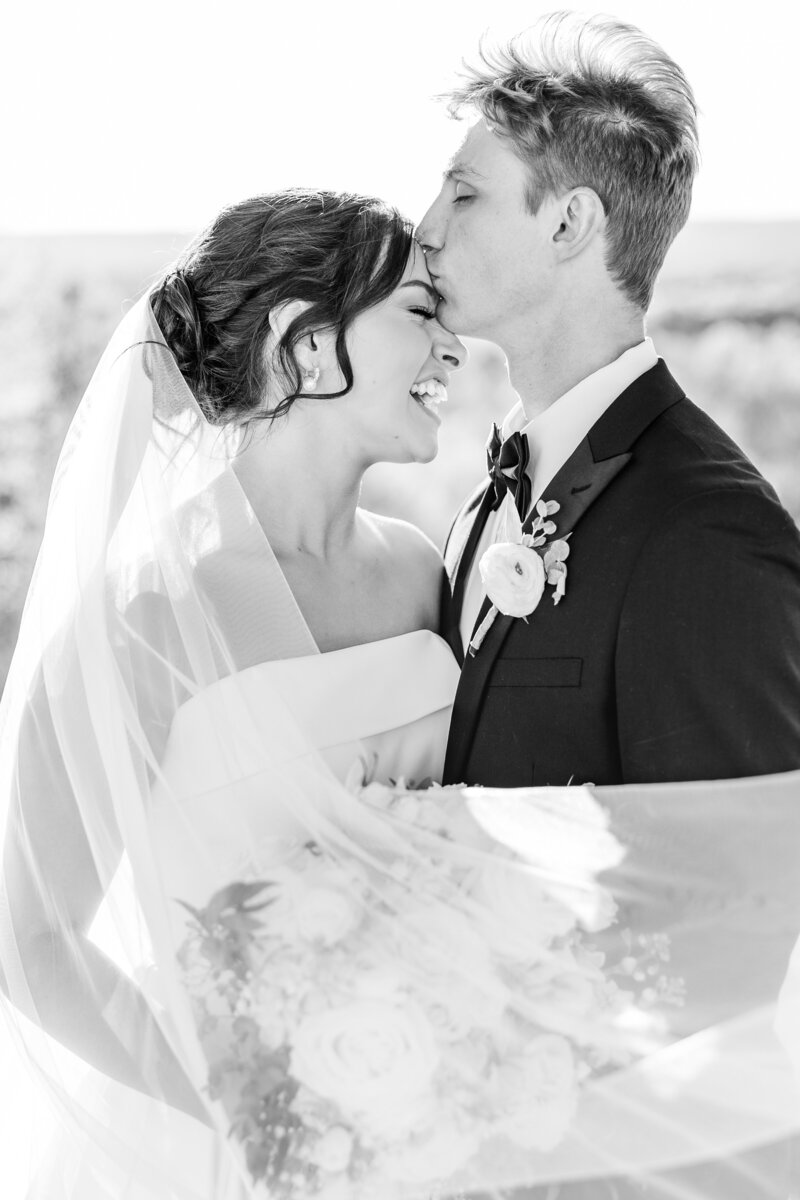 Olivia + Christain _ Ivy_s Favorites-143