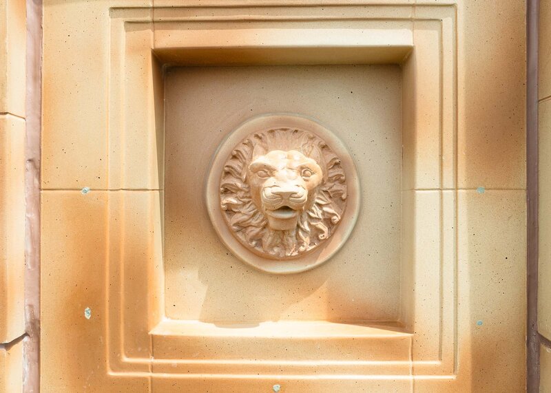 Lee Plaza Lions Heads_3