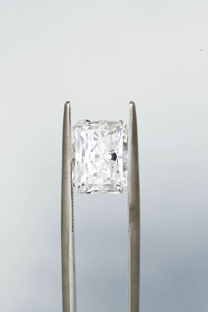 loose radiant lab grown diamond in dallas, tx