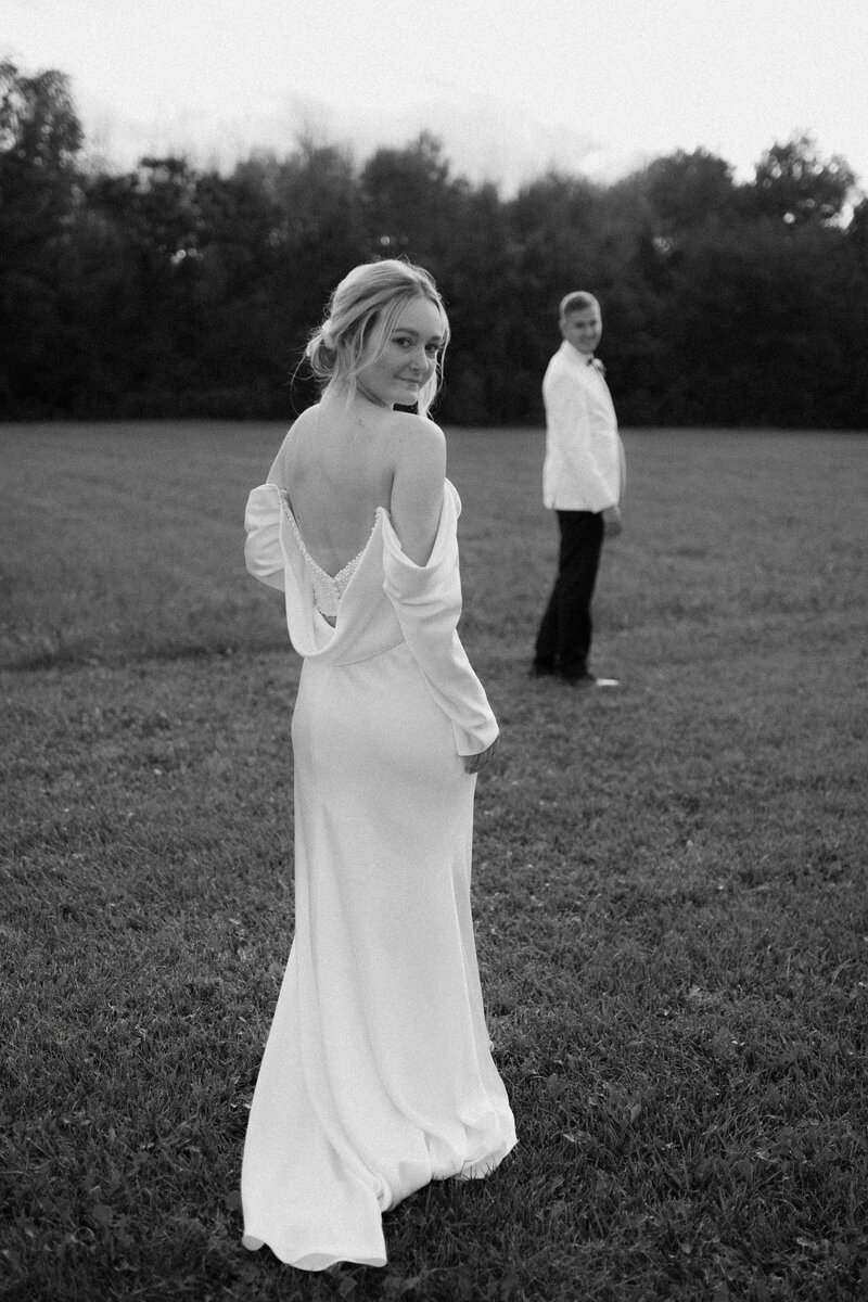 Ciera and Eric - Cottage Core Wedding at Hall's Apple Orchard, Ontario-40