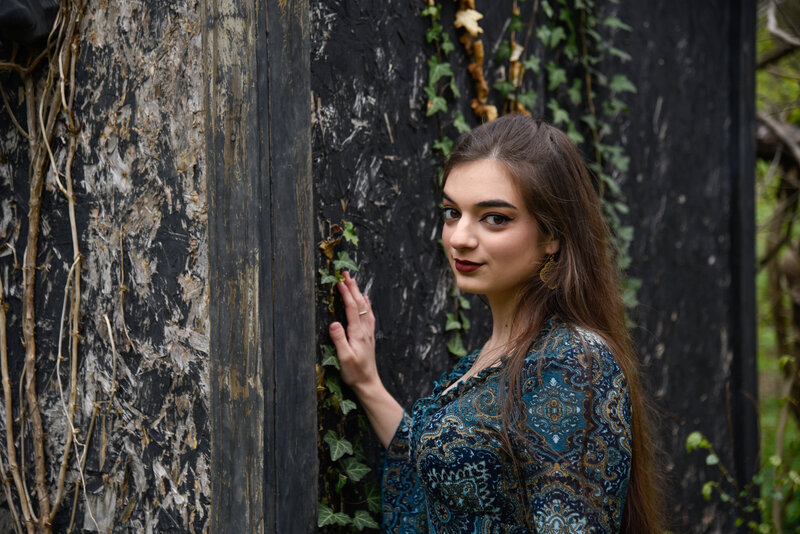 StrongsvilleOhioSeniorPhotosGardenviewHorticulturalParkPositivelyPortraits4