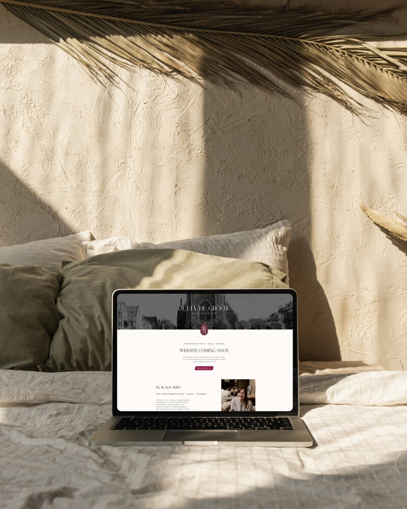 Branding vormgeving logo grafisch vormgever brandingshoot google seo showit website laten maken logo design ontwerpen 