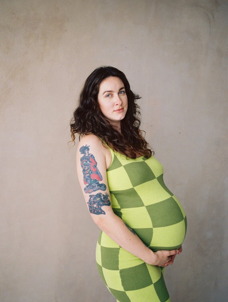 Brenna Maternity-FILM-Casie Marie Photography-16