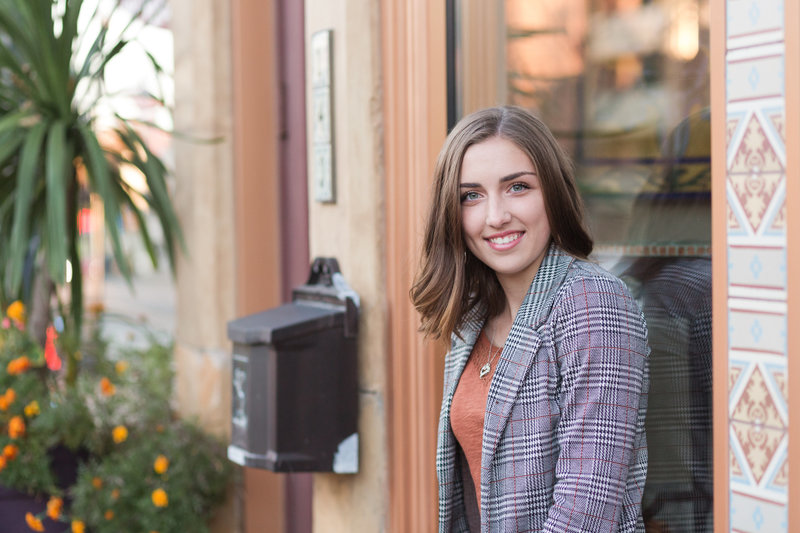 senior girl fall senior session  at barnes preserve wooster and downtown wooster ohio, photographed by jamie lynette photography canton senior photographer
