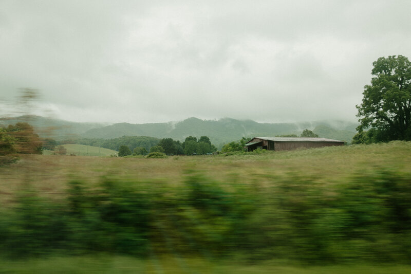 East Tennessee Wedding Photographer