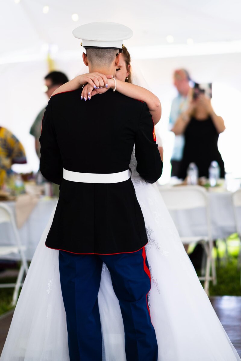 berkshire-wedding-adams-massachusetts-first-dance