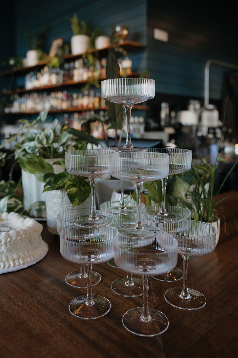 reneewalkerphoto_Oregon_Wedding_Photographer_Details-4