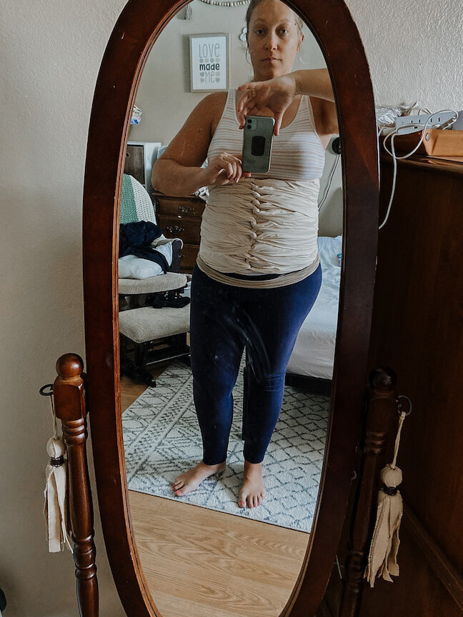 Belly binding postpartum wrapping