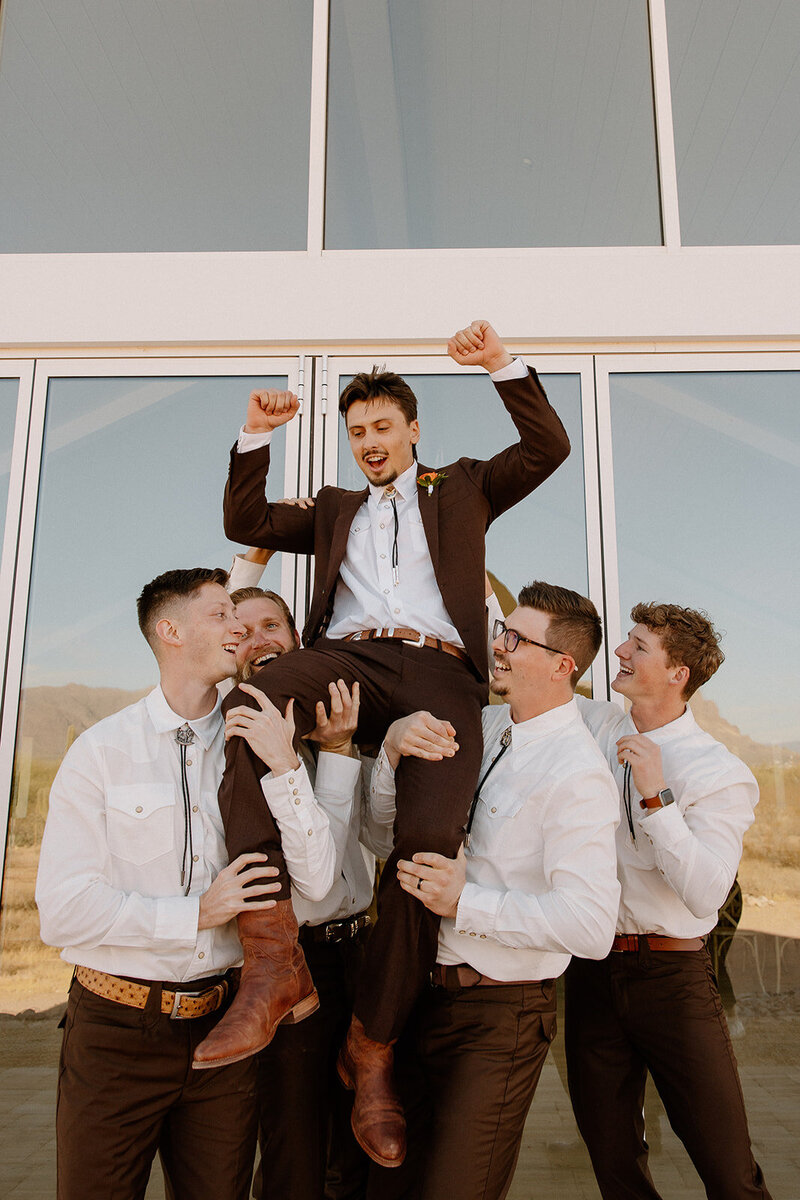 jami-oliver-wedding-preview-taylorraephotofilm-60
