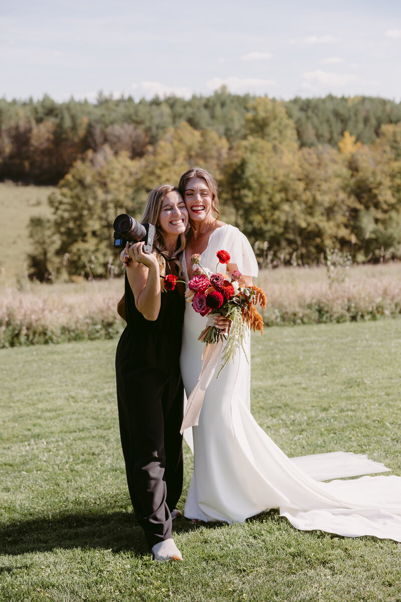 Amanda+David_BTS_DanicaOlivaPhotos_18