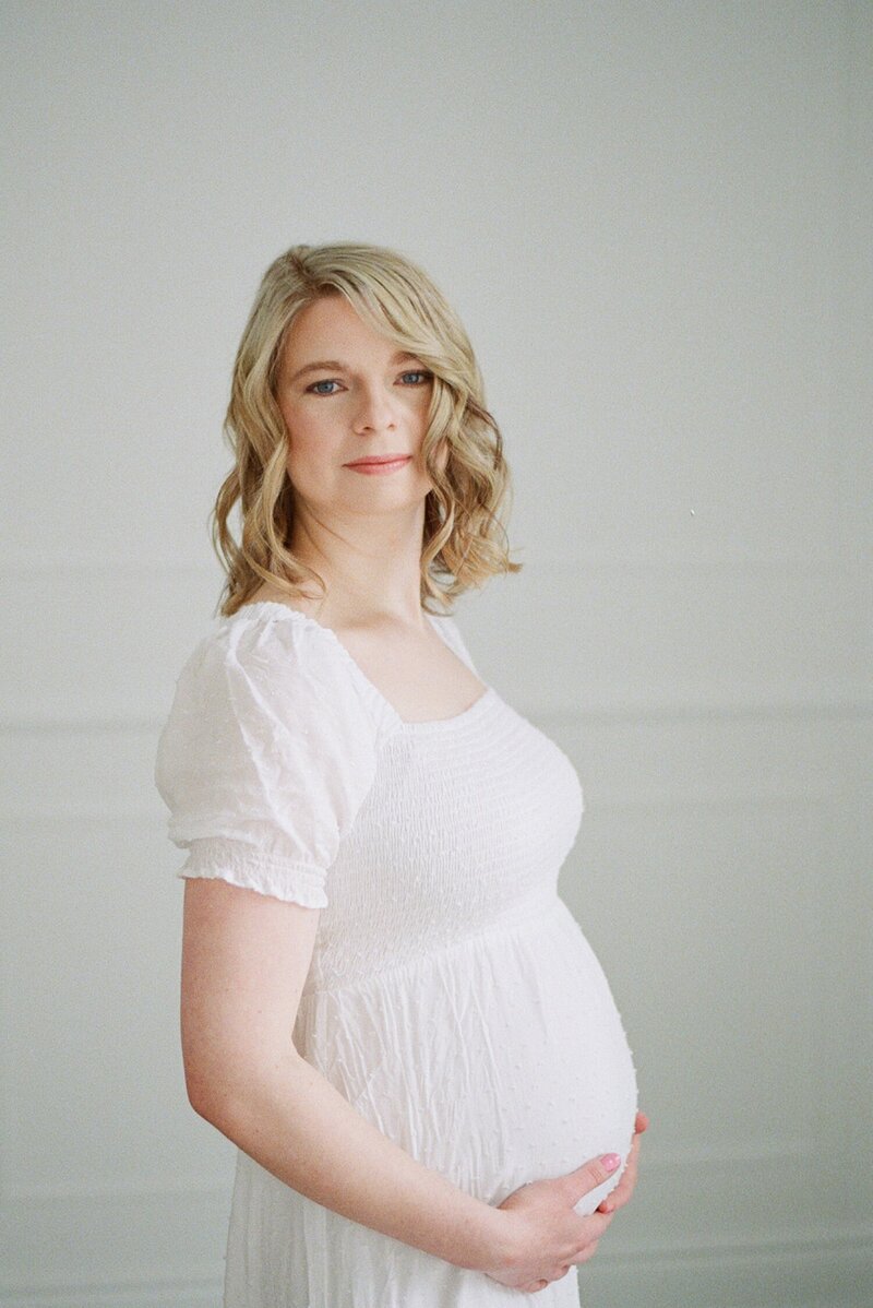 03_Marika+DanielMaternity -6_ Maternity Photographer Toronto