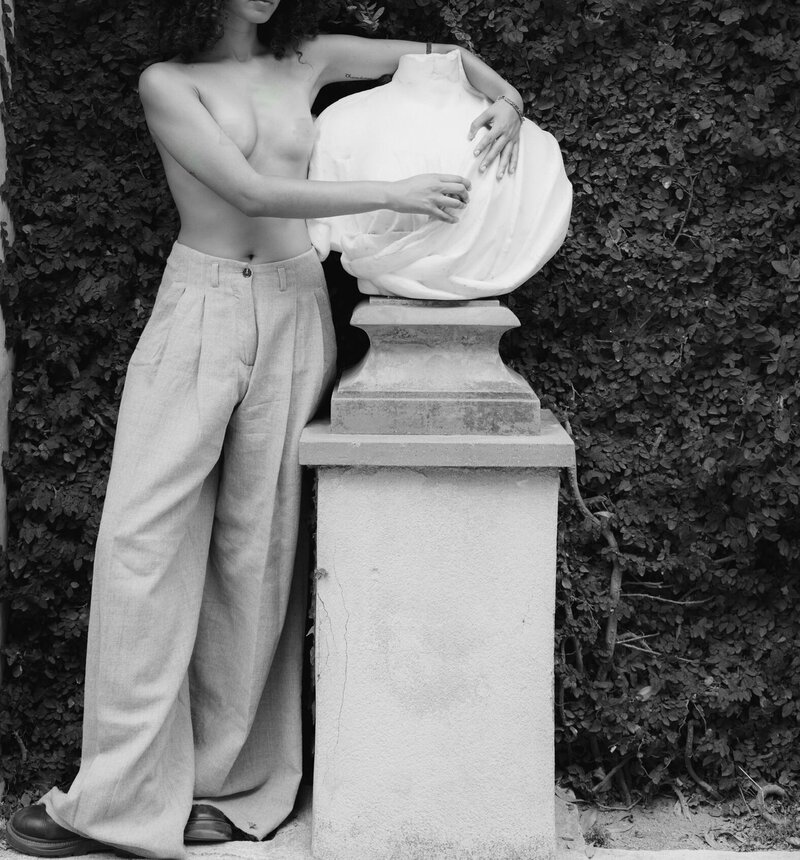 VINTAGE & UNIQUE PIECES CURATED JUST FOR YOU