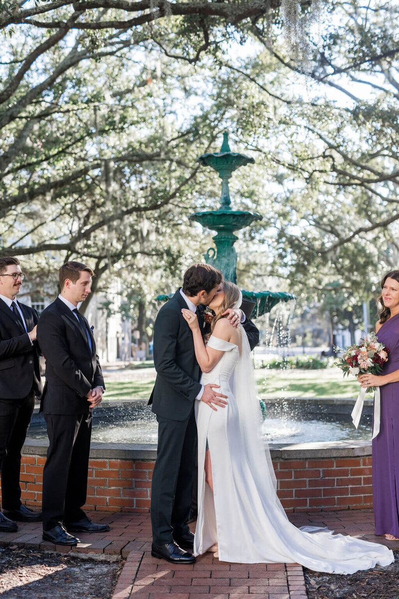 Savannah_Elopement_in_Lafayette_Square19