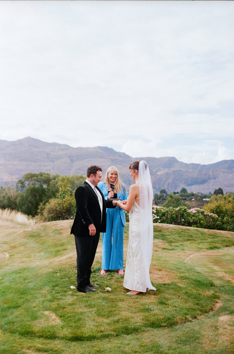 Queenstown Wedding Photographer - Manata lodge