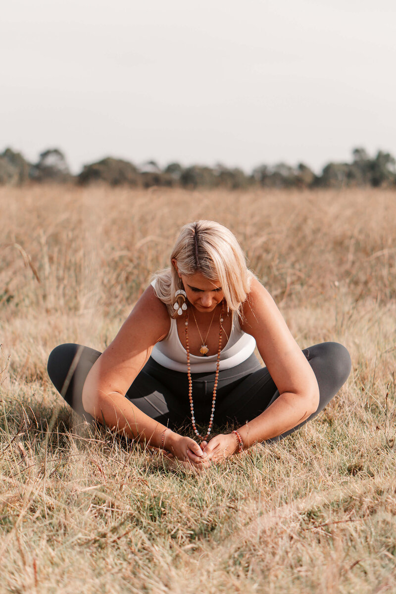 Melbourne yoga photography in nature australia Sarah36