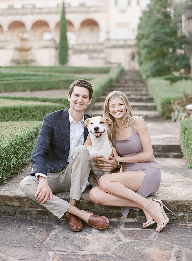 tulsa-wedding-photographer-engagement-session-at-the-philbrook-museum-laura-eddy-photography_0032