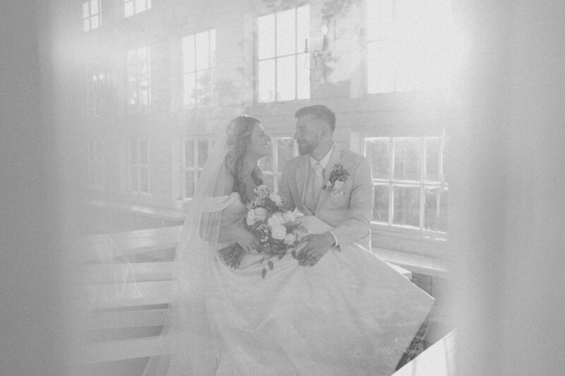 texas-wedding-photographer-angelina-loreta-photography-college-station-houston-magnolia-montgomery-bride-bouquet-groom-187
