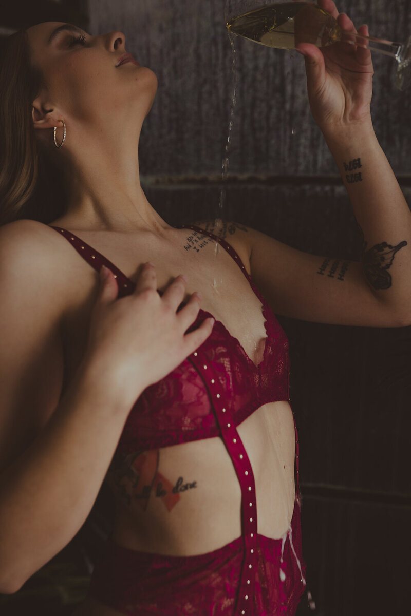 red angel wings boudoir east TN