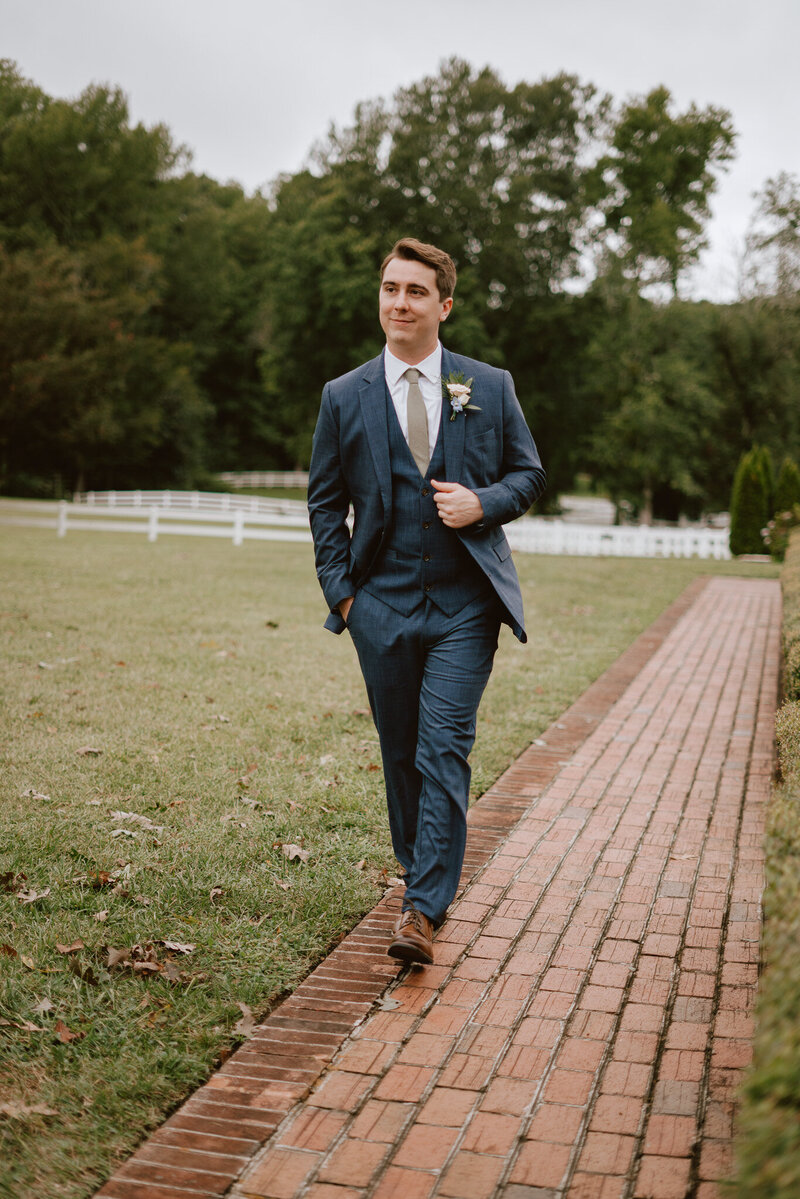 groom walking
