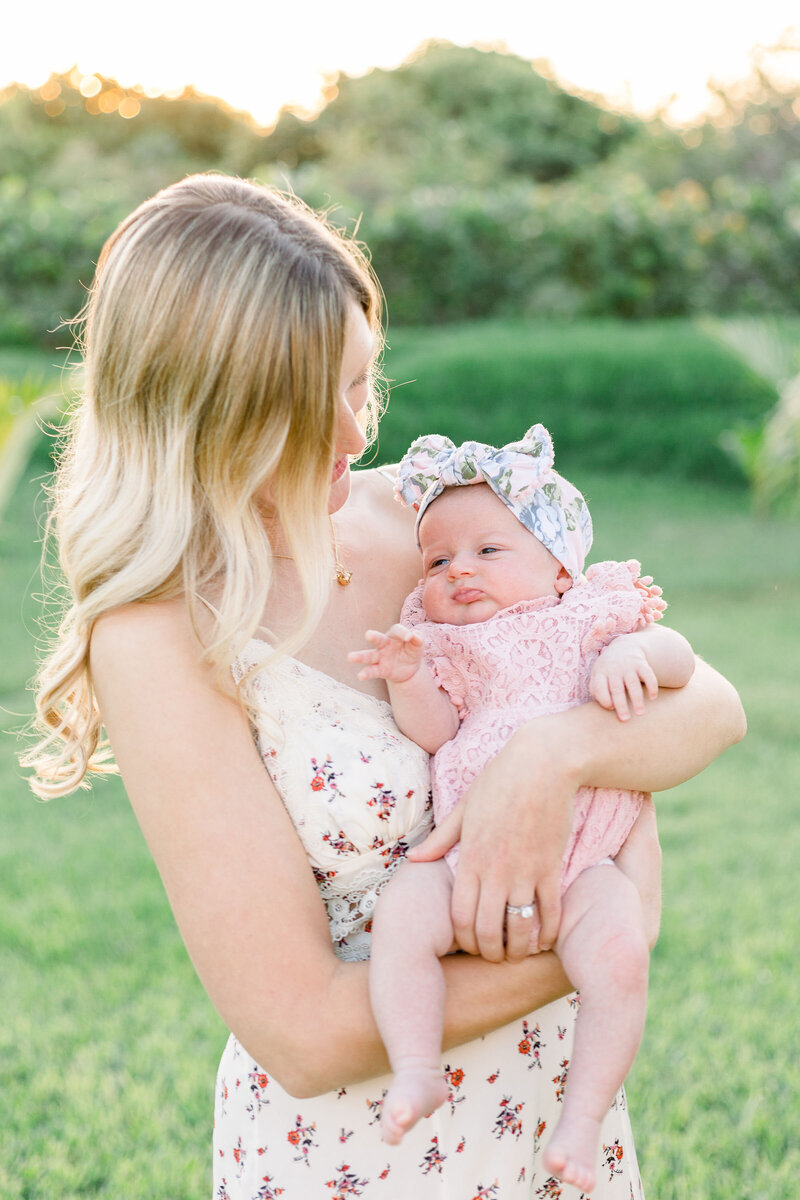 motherhood-newborn-golden-hour-family-photographer-florida