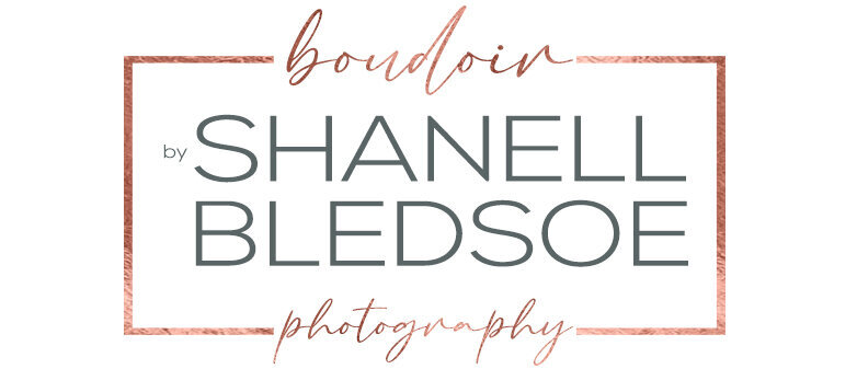 Knoxville TN boudoir studio photographer Shanell Bledsoe