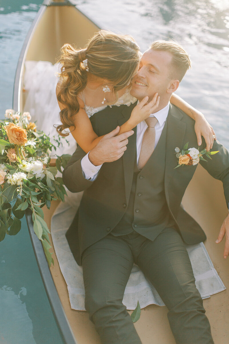 Vista Del Lago Wedding Canoe in Bakersfield CA