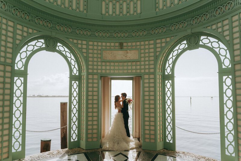 wedding photos in miami by destination and miami wedding photographer elsie goodman