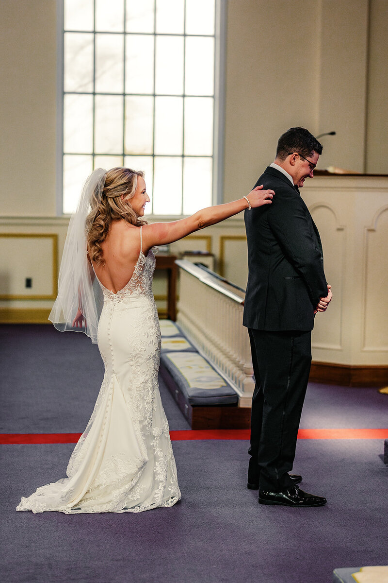 First look for Bride and Groom at Brentwood Methodist Church 