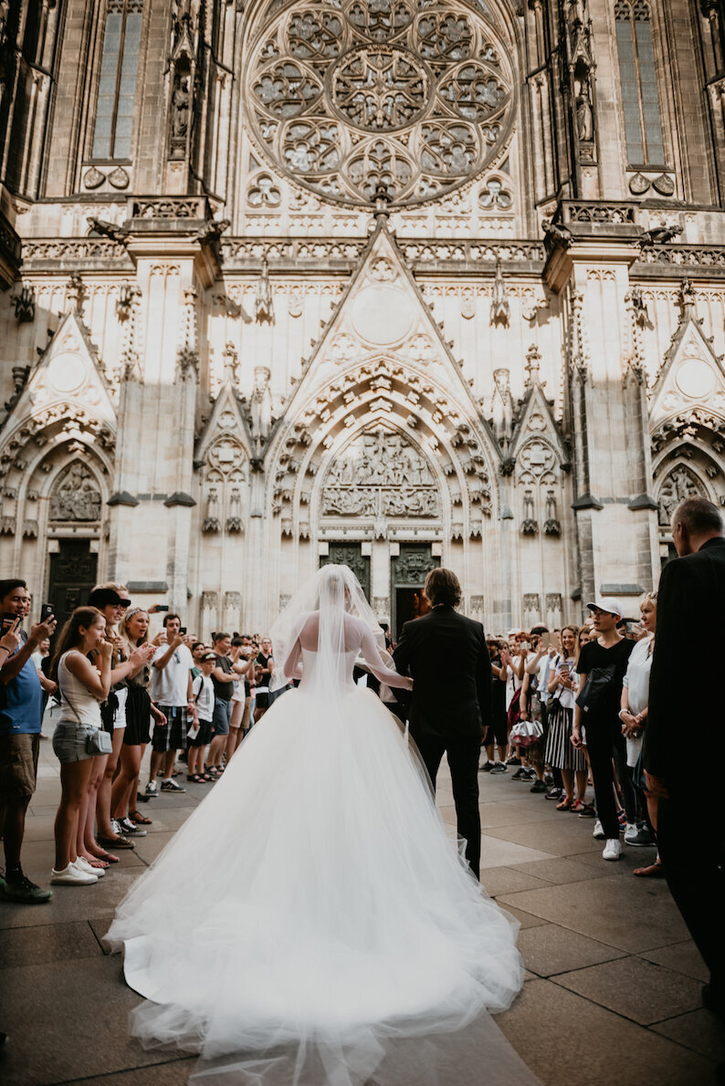 destination wedding in prague